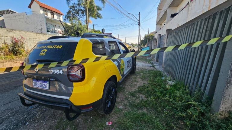 Jovem de 25 anos é executado a tiros no bairro Uberaba em Curitiba