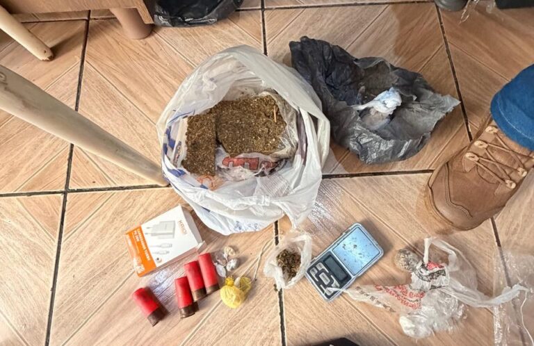 Polícia civil do Paraná apreende munições e drogas em operação em Ibiporã
