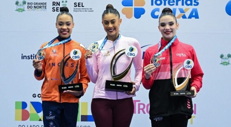 Bárbara Domingos confirma domínio na ginástica rítmica com ouro no Brasileiro 2026