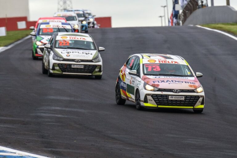 Mika Peixoto conquista vitória dupla e volta à disputa da Copa Hyundai 2026