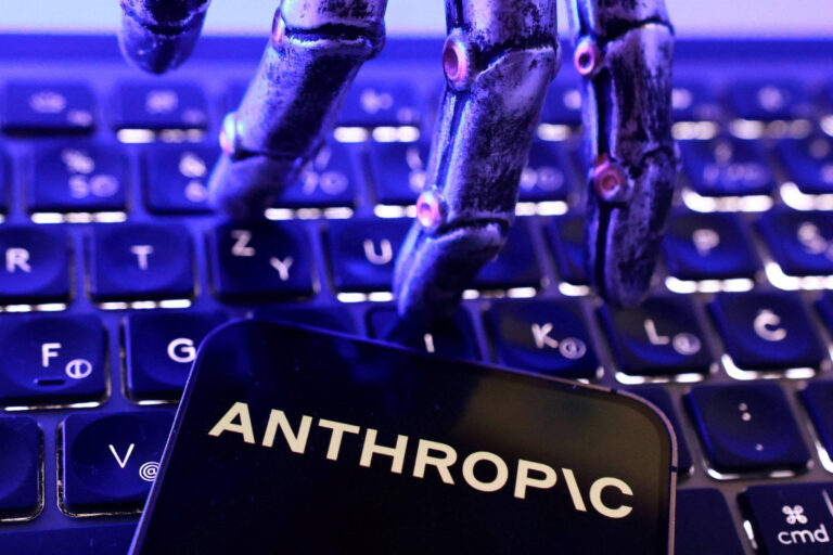 Anthropic amplia acesso público com nova IA mythos e controles reforçados